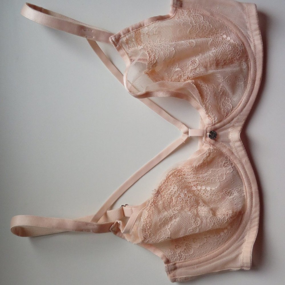 Peach Lace Boux Avenue Bra Like New